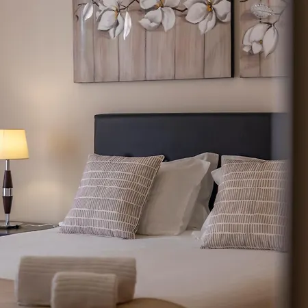 Apartment Close To The Sea, To Lisbon And To Your Heart *