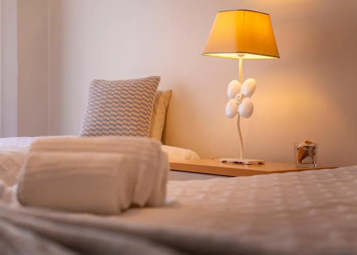 Close To The Sea, To Lisbon And To Your Heart Appartement Silveira (Lisbon)